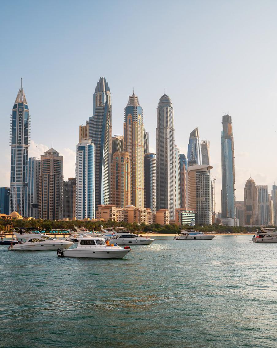 Власти Дубая разъяснили ситуацию вокруг крушения воздушного шара с российскими туристами