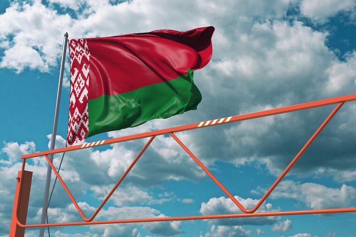 Перевозивший в РФ взрывчатку водитель заявил, что не знал о грузе