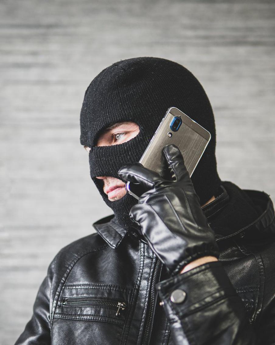 Полиция с помощью ИИ задержала 15 организаторов телефонного мошенничества