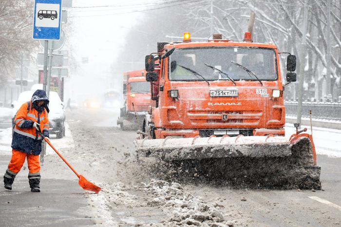 В Москву вернулась зима: когда она закончится и что будет с погодой