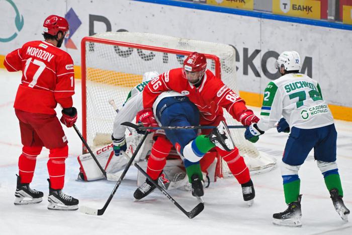 Завтра стартует второй раунд плей-офф КХЛ: у кого есть шансы на Кубок Гагарина
