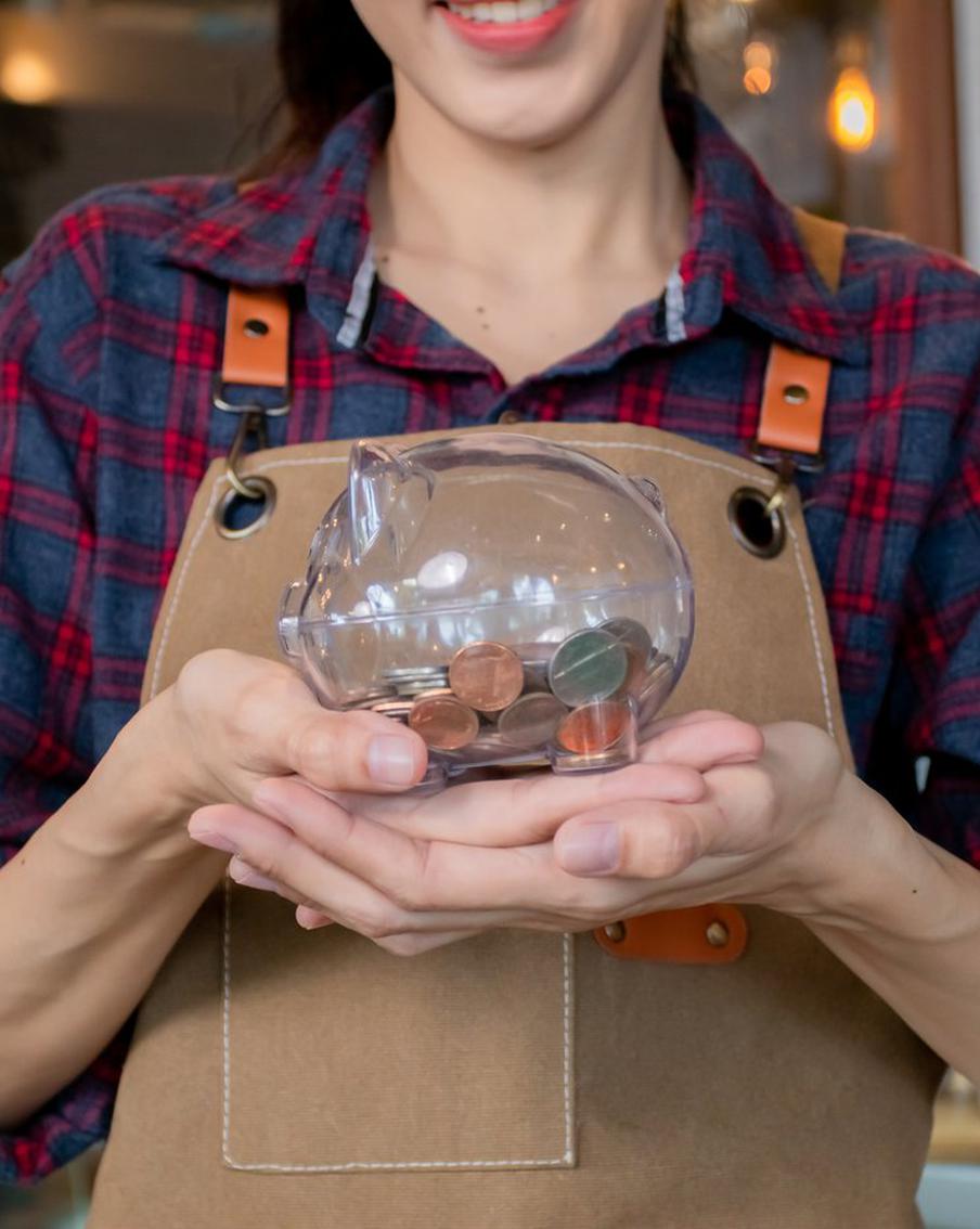 Давать чаевые или нет: московские официантки рассказали про жадных клиентов