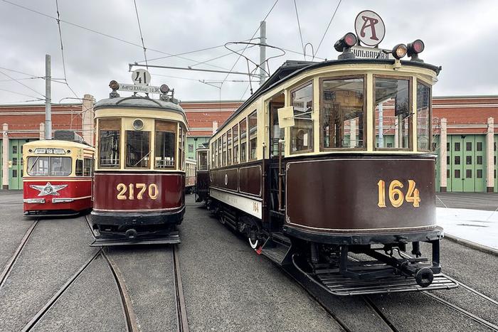 Сергей Собянин открыл трамвайное депо имени Апакова после реконструкции