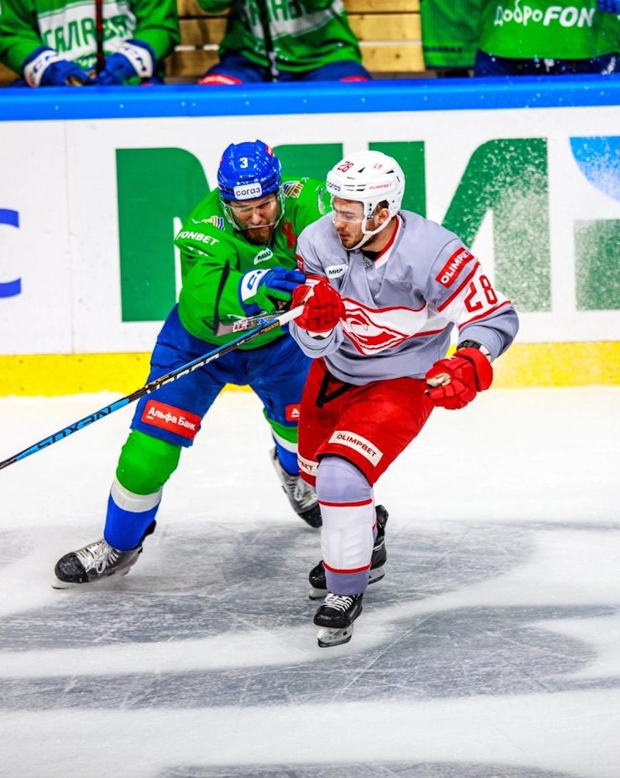 На какие виды спорта сходить в Москве: футбол, хоккей и баскетбол