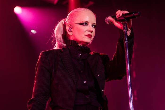 Группа Garbage готовится к выходу нового альбома: Ширли Мэнсон дала интервью Metro