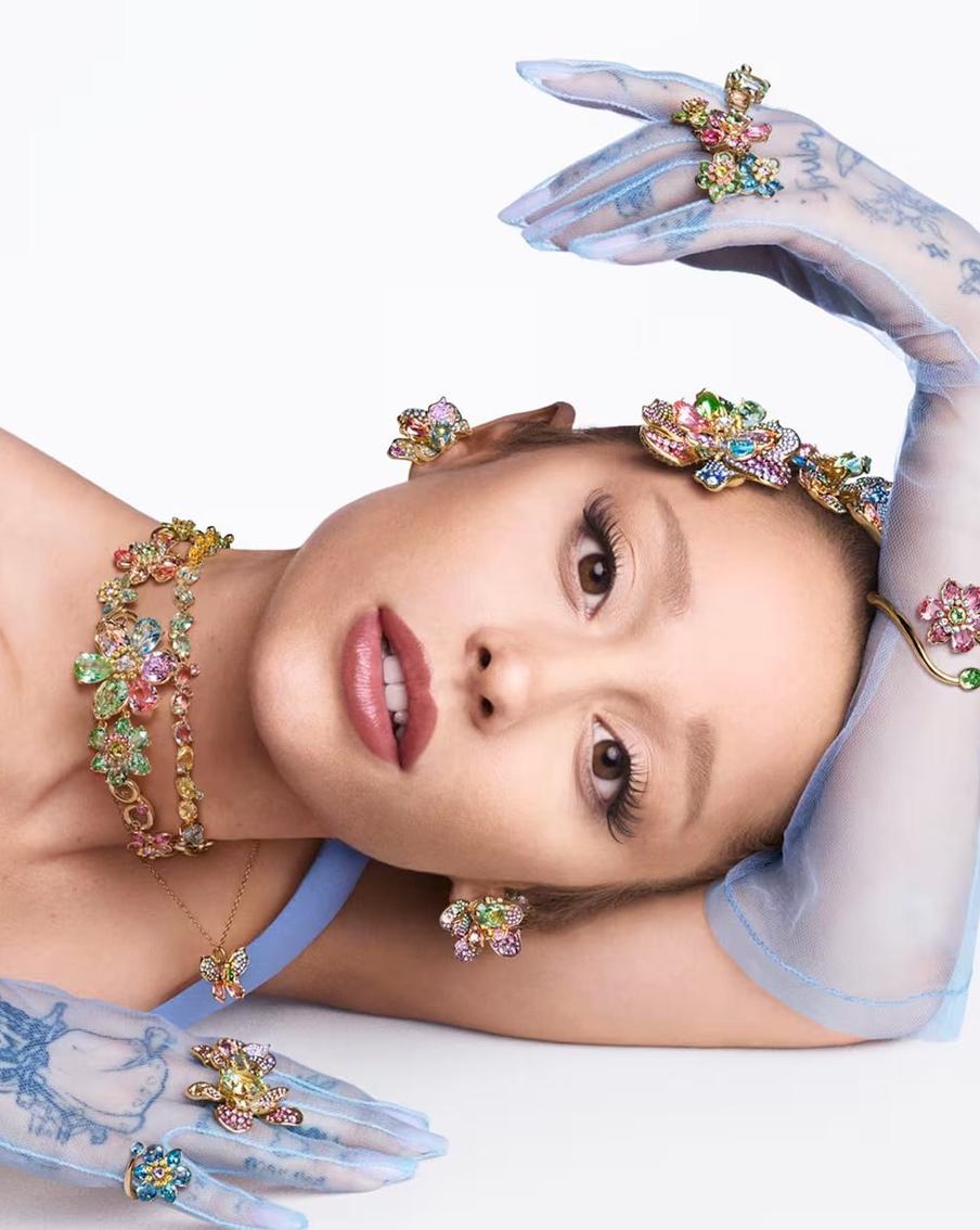 Swarovski отмечает 130 лет с Арианой Гранде: что происходило в мире моды и красоты на этой неделе