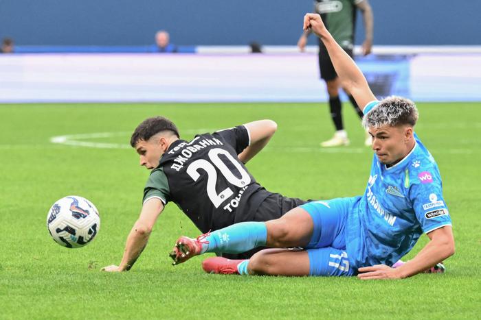 Чемпионская гонка в РПЛ обострилась после матча "Зенит" – "Краснодар"