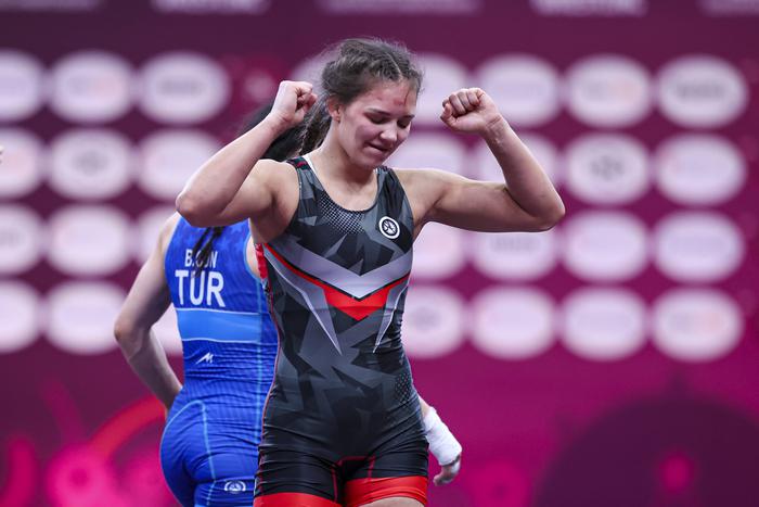 Российские борцы в Словакии заболели вирусом победителя