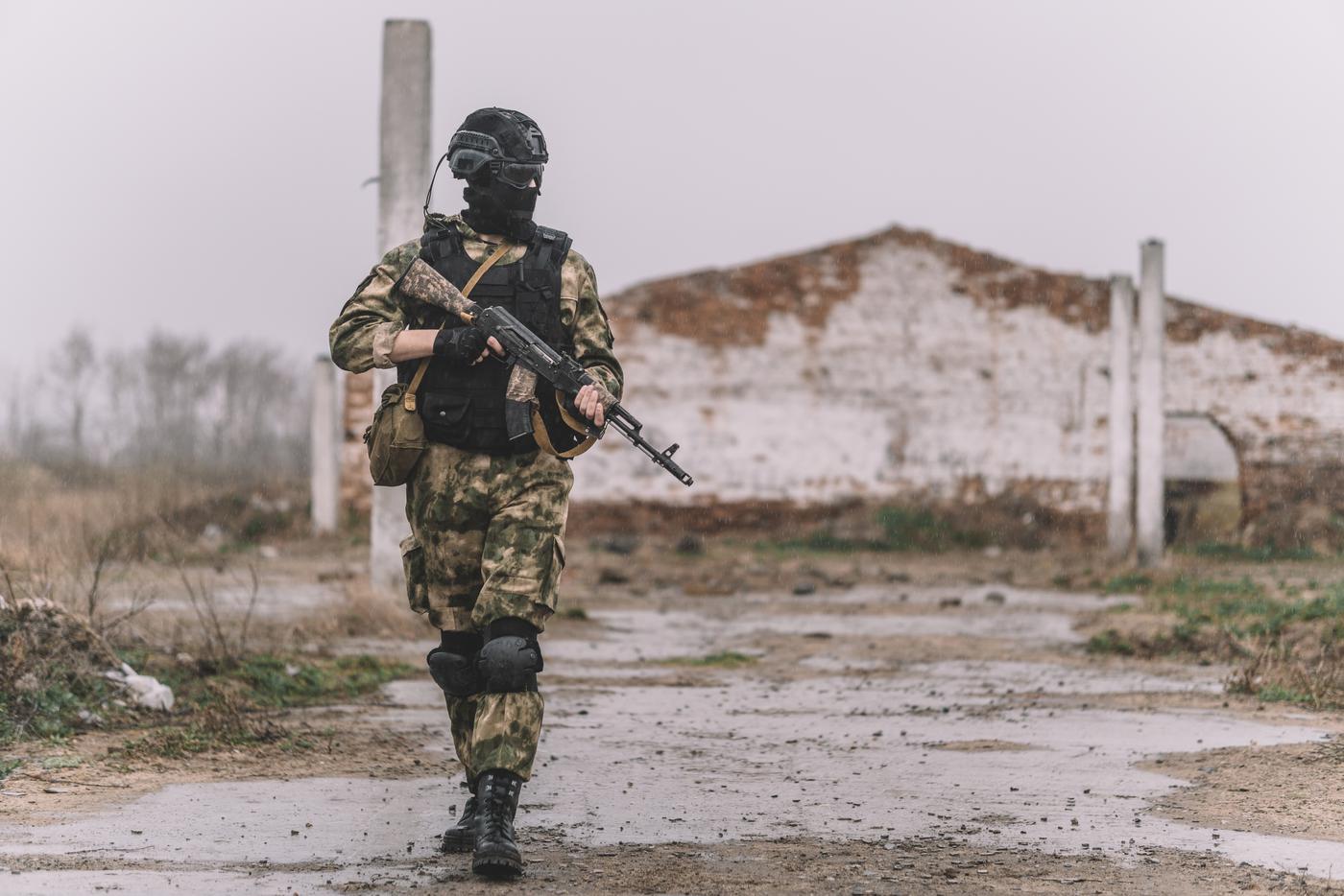 Украинские военные взорвали несколько домов в монастыре в Горнале Курской области