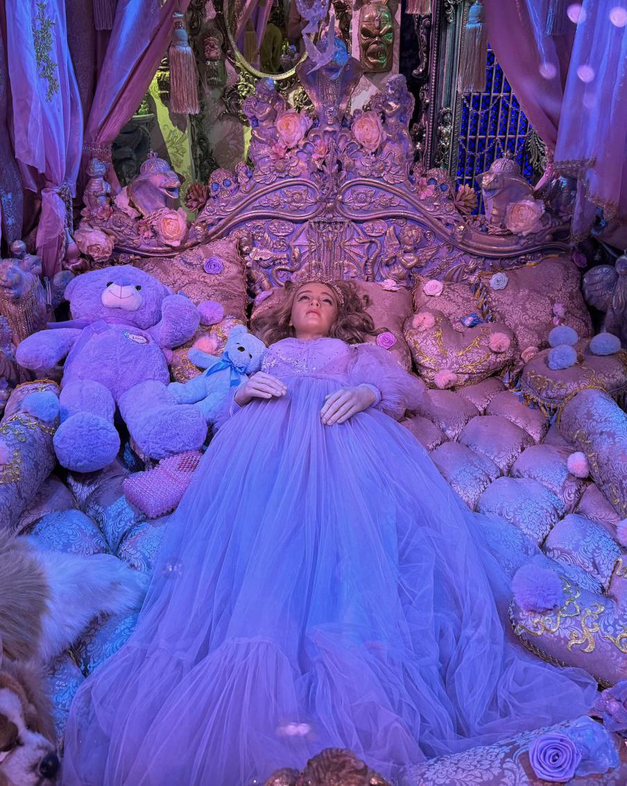 Музей небылиц в Москве раскрывает секреты Бабы-яги, Красной Шапочки и Вужелки