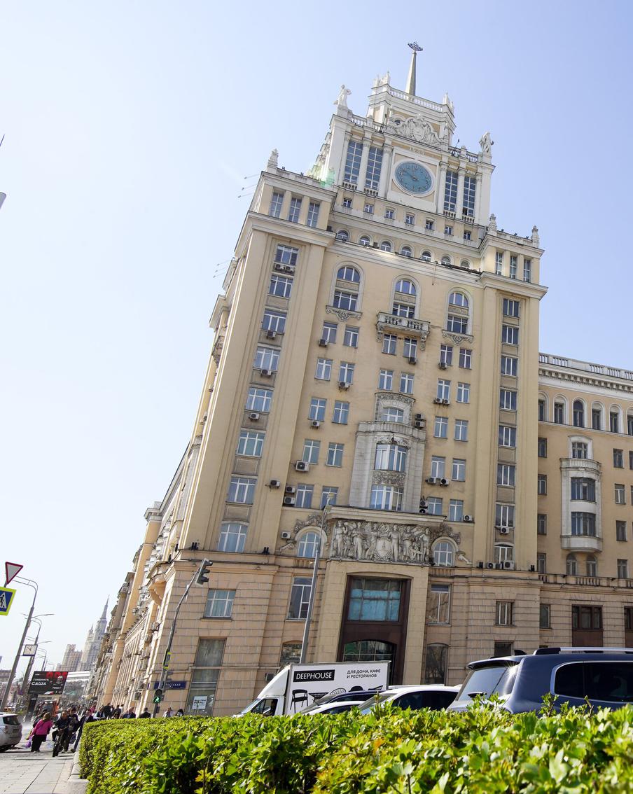 По прогнозам синоптиков, воздух в Москве в воскресенье может прогреться до плюс 27 градусов