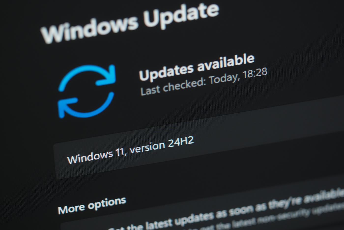 Компания Microsoft лишит старые версии Windows части важных функций безопасности