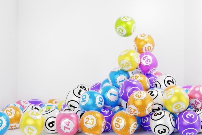 Сразу десять человек стали лотерейными мультимиллионерами на Пасху