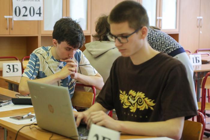 Анастасия Ракова: Почти 25 тыс столичных девятиклассников выбрали сдачу двух ОГЭ вместо четырёх