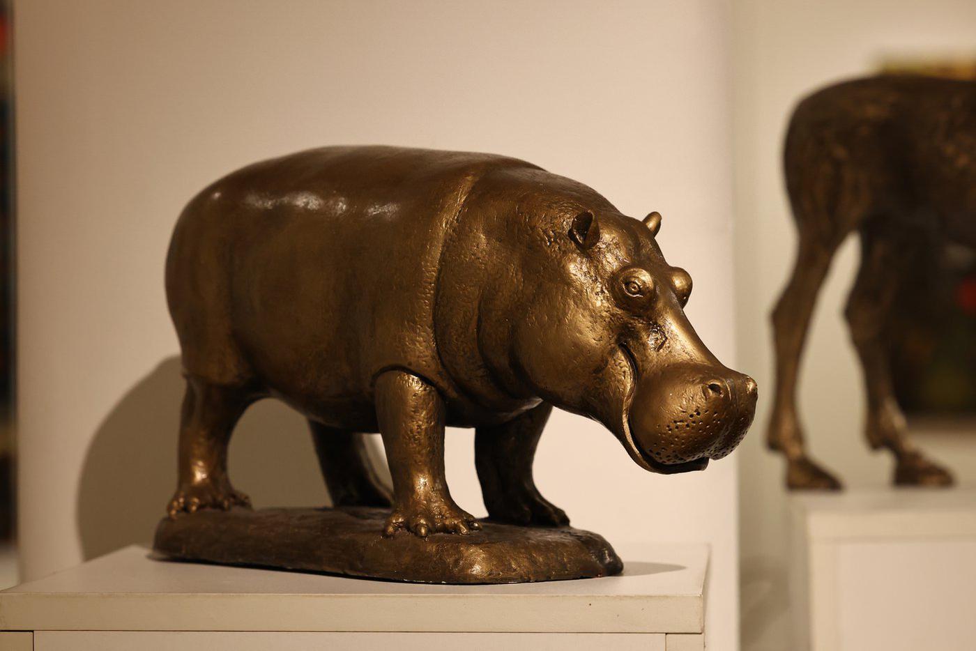 Миниатюрный бегемот. Почти такой же как в Волгограде.