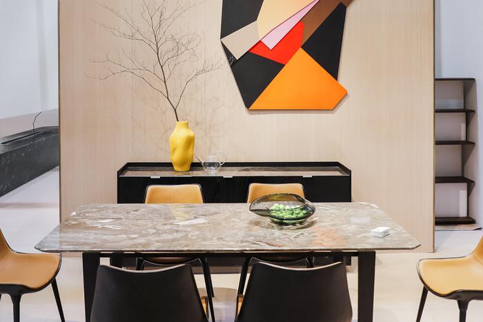 Эволюция китайского минимализма: новые тенденции на выставке в Гуанчжоу CIFF 2025