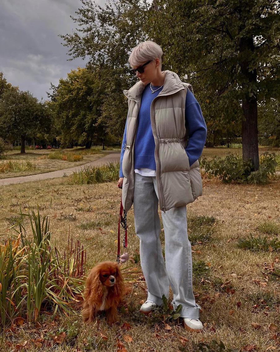 Удлинённая модель удобна на каждый день.