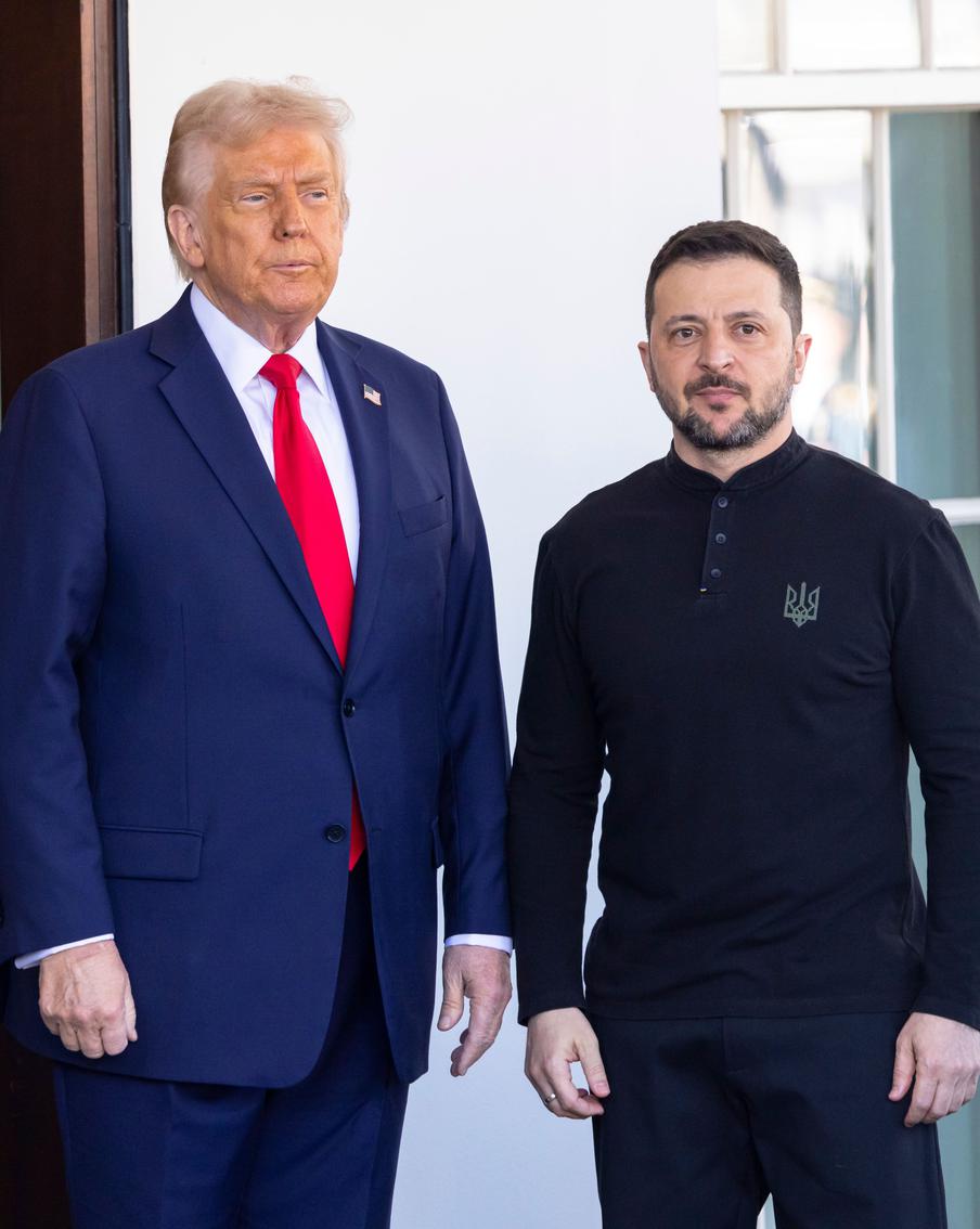 Трамп и Зеленский проведут не анонсированные ранее переговоры после посещения похорон Папы Римского Франциска