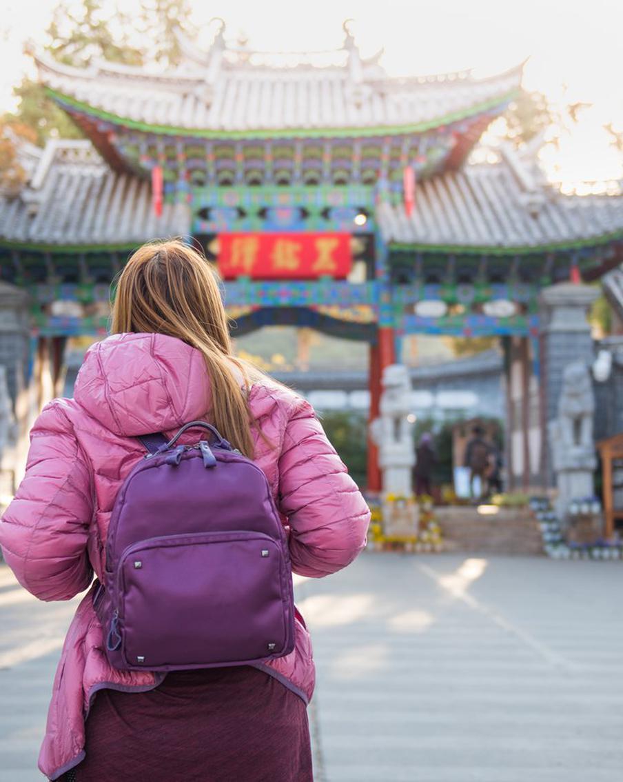 Российские туроператоры смогут отправлять туристов в Китай без виз начиная с 1 мая