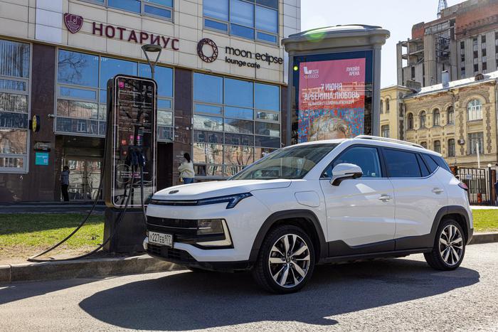 Более 220 тыс. раз зарядили электромобили на городских станциях в 2025 году