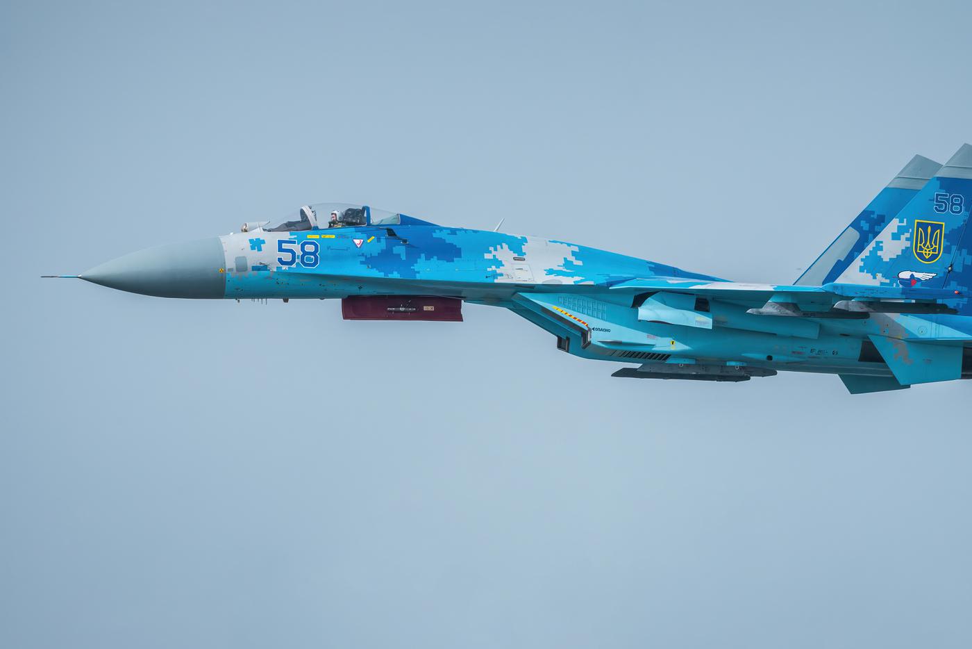 ВС ВСУ сообщили о потере истребителя Су-27 в небе над Украиной