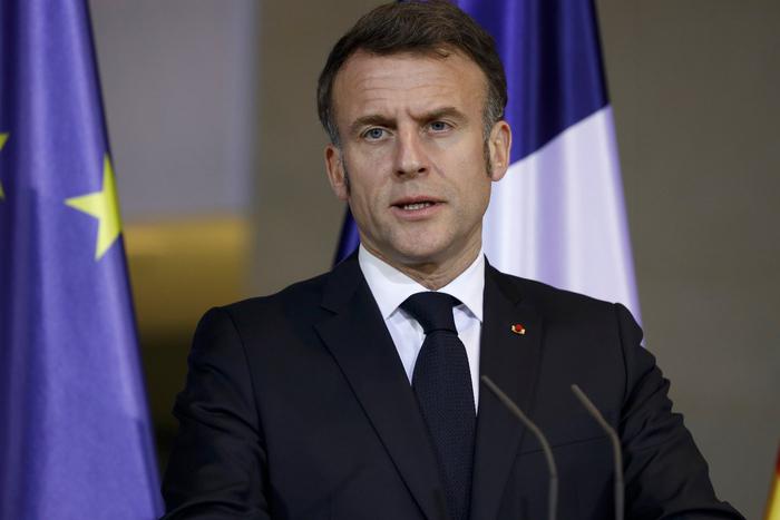 Макрон анонсировал усиление давления на Россию в ближайшие дни
