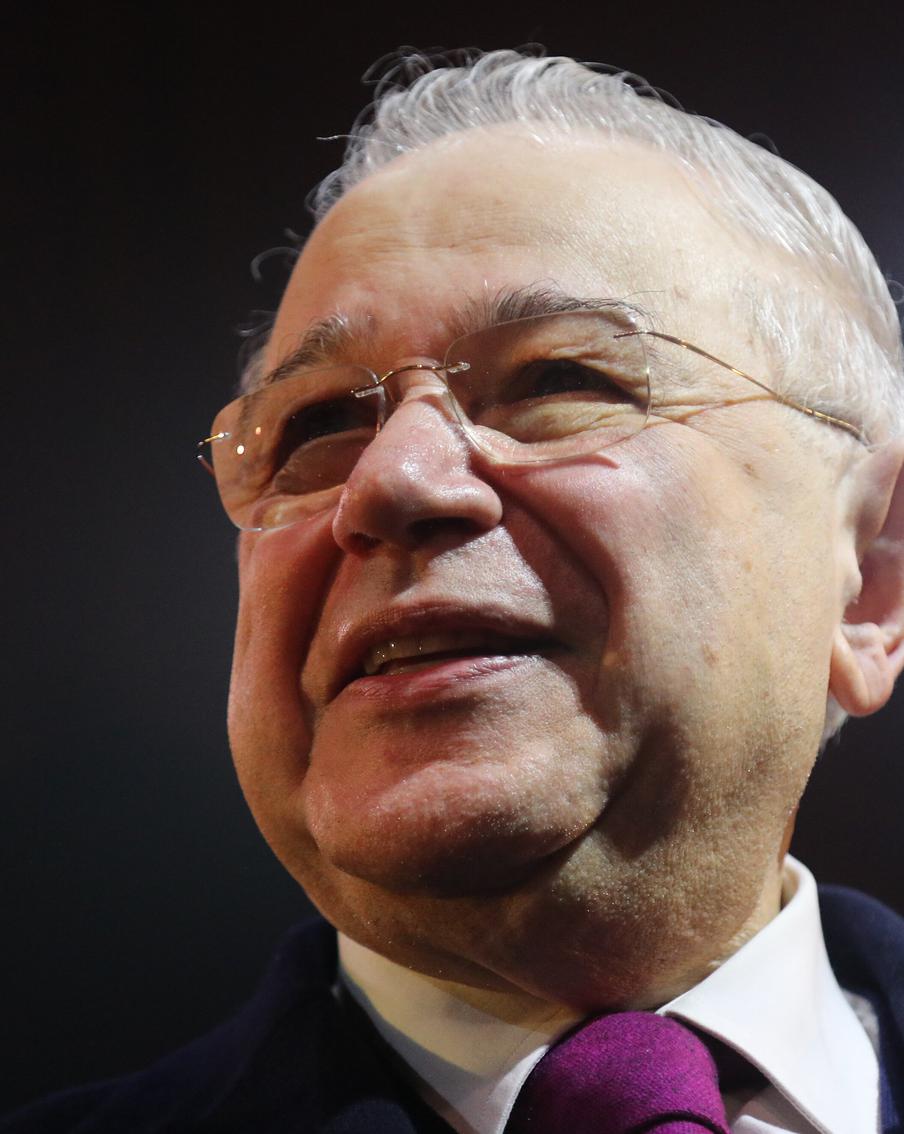 Суд удовлетворил иск Петросяна к дочери из-за квартиры