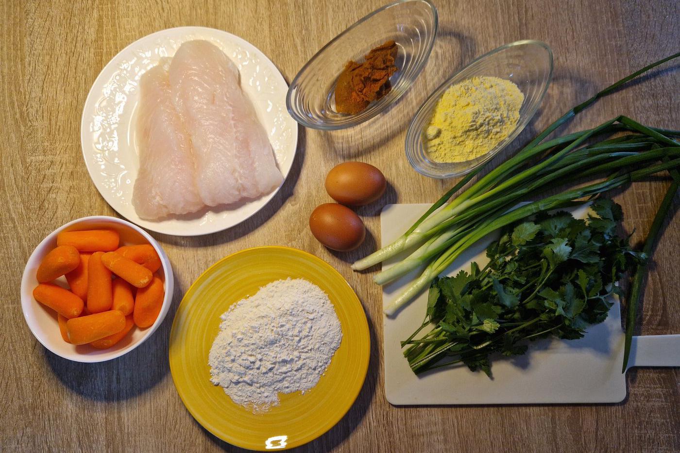 Продукты для рыбных фрикаделек.