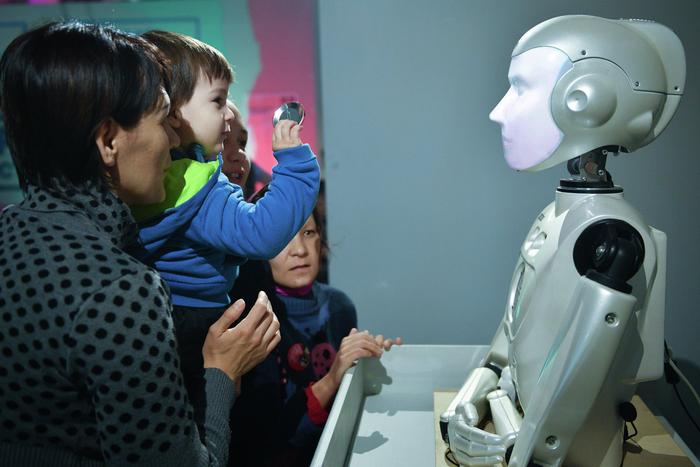 Павильон "Робостанция" на ВДНХ отмечает 10-летие: рассказываем, что здесь будет в эти выходные