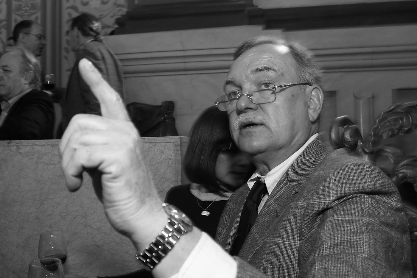 Ушёл из жизни профессор МГИМО, экс-министр печати и журналист-международник Сергей Грызунов