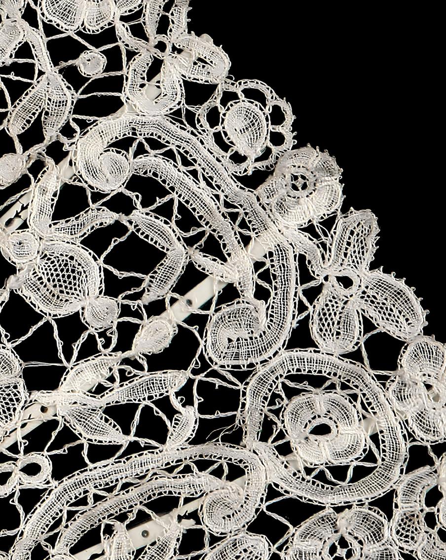 Что общего между кружевом и кровлей, расскажут в Музее-заповеднике "Коломенское"