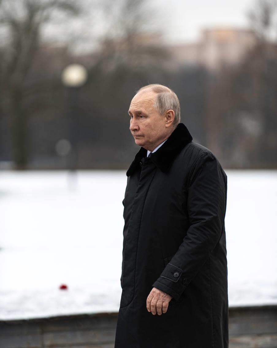 Путин рассказал, как отреагировал на захват террористами заложников на "Норд-Осте"