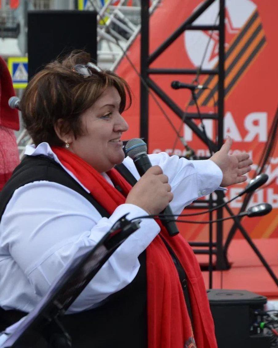 "Победный хор": как церковный регент научила молодёжь петь "Катюшу" и "Смуглянку"