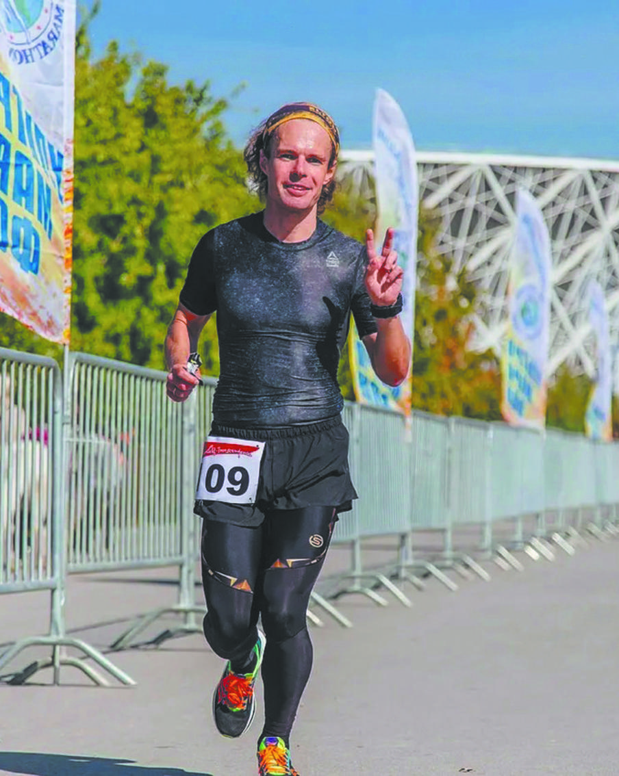 Москвич установил рекорд на ультрамарафоне во Франции, но международная ассоциация отказалась регистрировать его рекорд