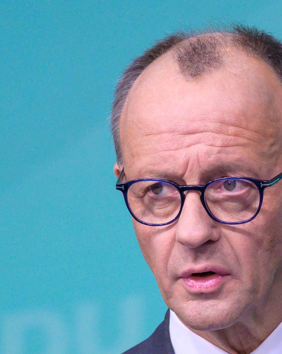 Мерц провалил первое голосование на должность канцлера ФРГ