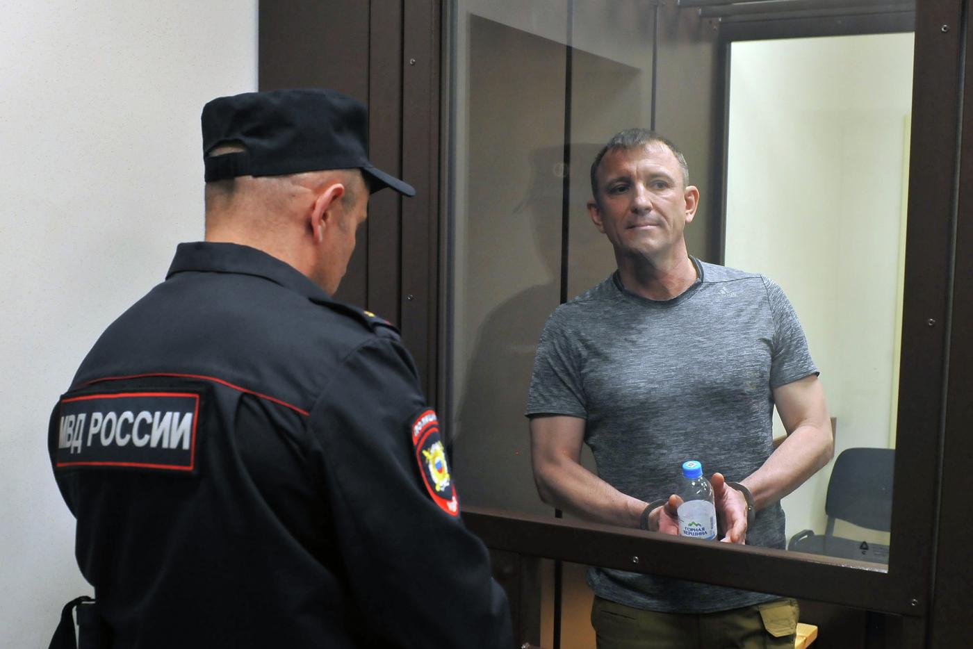 Защита обжаловала приговор обвинённого в мошенничестве генерала Попова
