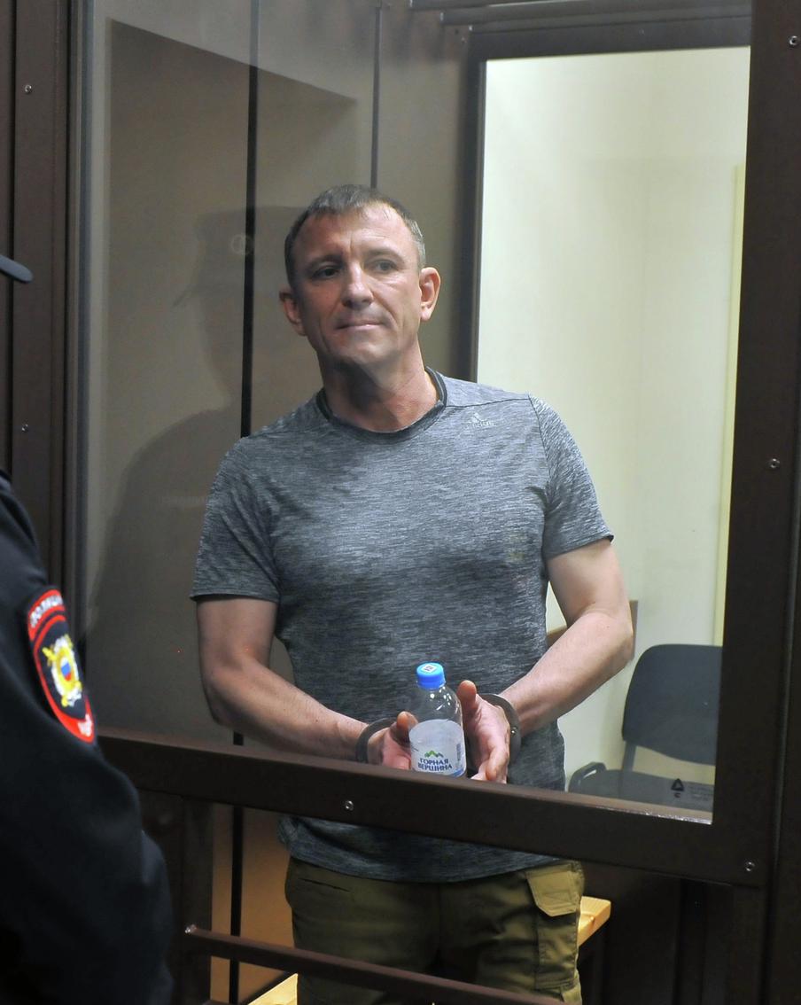 Защита обжаловала приговор обвинённого в мошенничестве генерала Попова