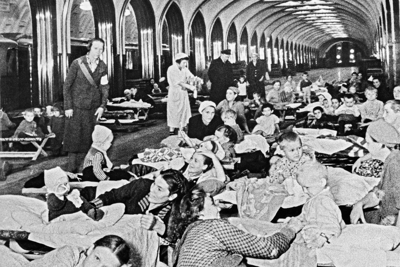 Во время войны в московском метро был целый подземный город: пройдите тест, чтобы узнать больше о столичной подземке