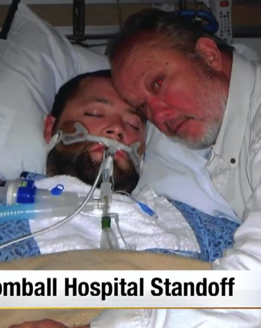 "Это чистая любовь": Джордж Пикеринг захватил больницу, чтобы не дать убить сына