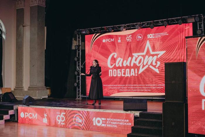 Россиянка выиграла конкурс за пронзительное исполнение песни о гибели детей в ВОВ