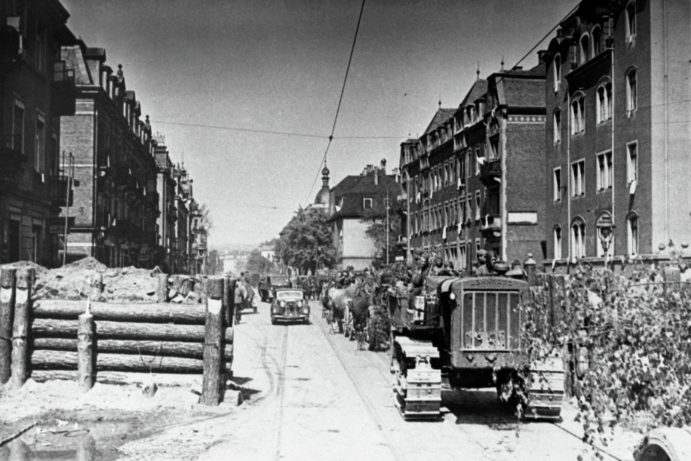 8 мая 1945 года советские войска освободили Дрезден