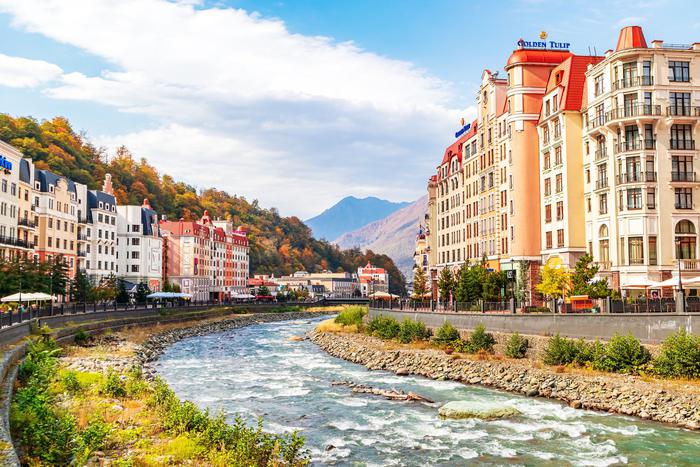 Туроператоры рассказали, где и почём отдыхают россияне на майские праздники