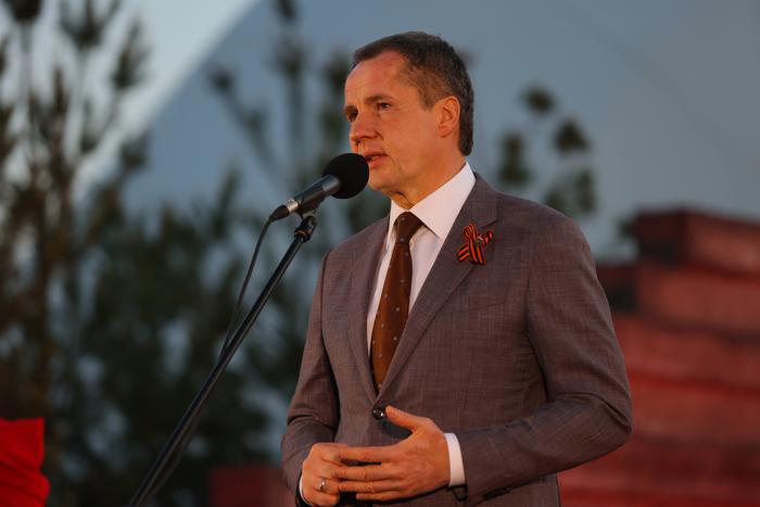 Украинские военные атаковали здание правительства беспилотниками в Белгородской области