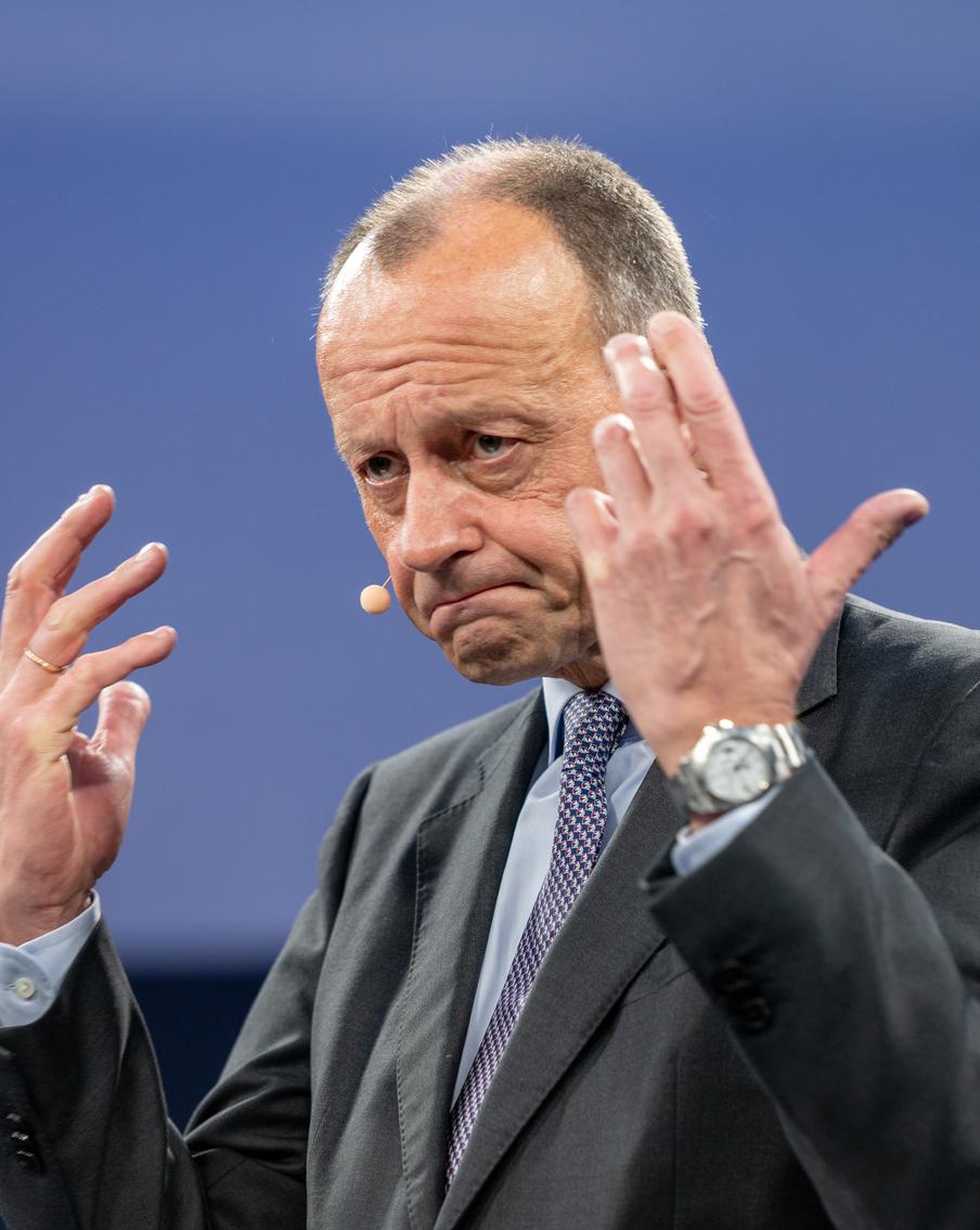 Избранный канцлером Фридрих Мерц пригрозил России новыми санкциями за отказ от длительного перемирия на Украине