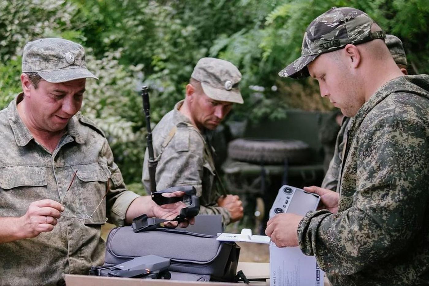 Столичные некоммерческие организации помогают ветеранам и военнослужащим