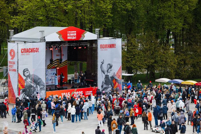 День Победы отметили на речных вокзалах столицы