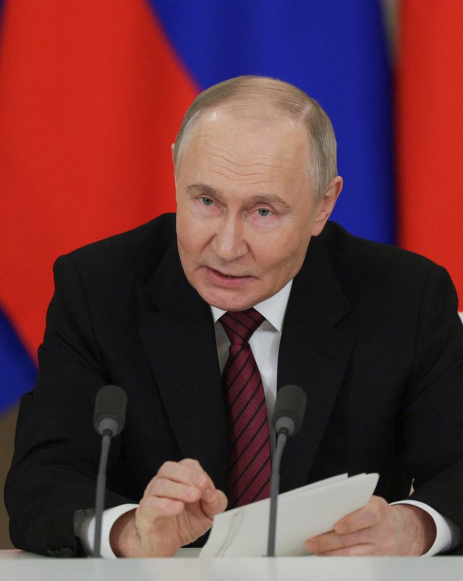 Какое решение принял Путин в ответ на требование Зеленского установить 30-дневное прекращение огня