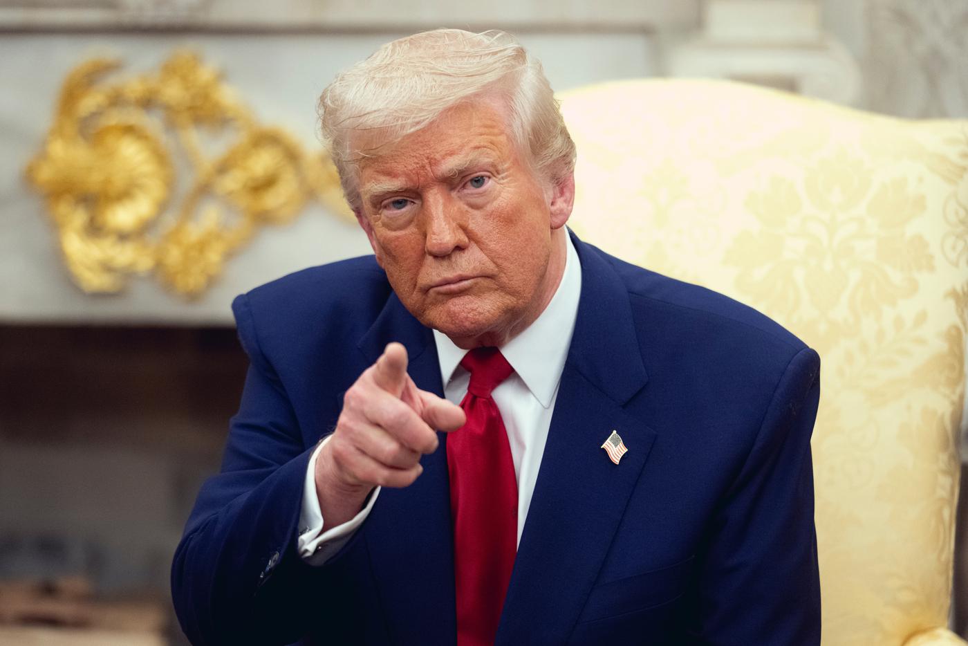 Трамп потребовал от Украины согласиться на переговоры с Россией: что ответил Зеленский