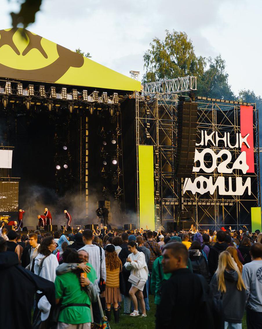 Как не проспать это лето? Рассказываем о программах лучших летних музыкальных фестивалей 2025 года