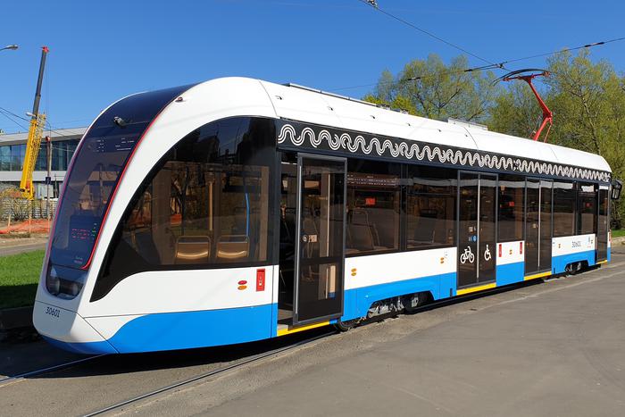 Сергей Собянин: В Москву поставят 100 новых односекционных трамваев "Львёнок-Москва"